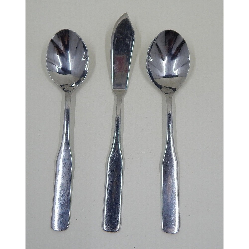 Reed And Barton Select Fiddler Sugar Spoons and Butter Knife Set of 3